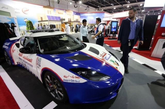 New Ambulances in Dubai are Some of the Top Luxury Cars
