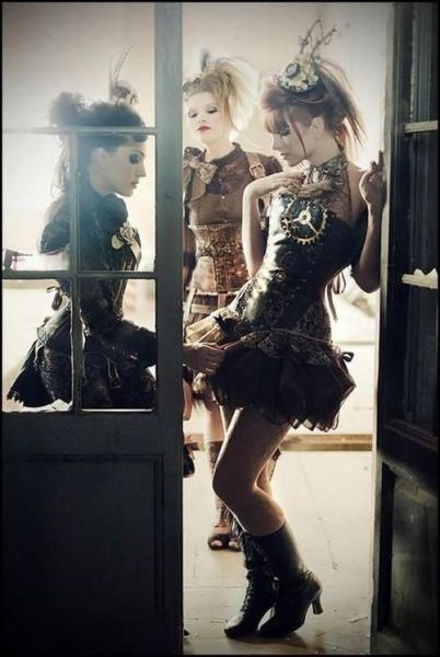 Steampunk Girls That Will Make You Love Cosplay