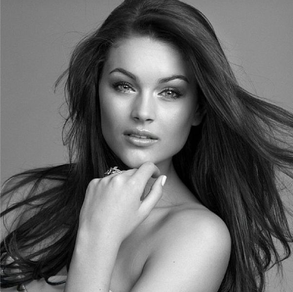 South African Beauty Is Crowned “Miss World 2014”