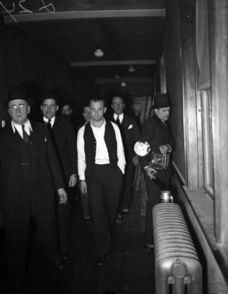 An Inside Look at Chicago’s Criminal Past