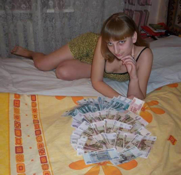 Some Russians Try to Be Sexy for Online Dating Sites But It Is a Massive Fail