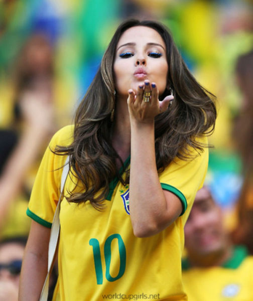 Apologise, can Beautiful soccer fan brazil final, sorry Beautiful soccer fan brazil final