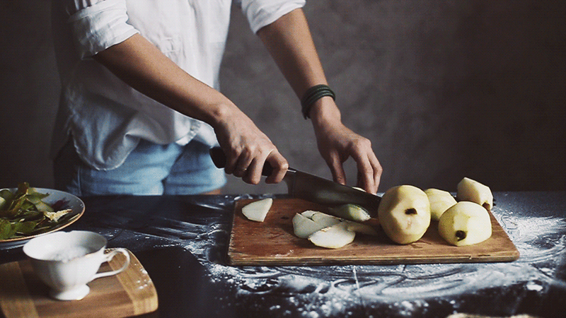 Mesmerizing Cinemagraphs of Food Preparation in Action (51 