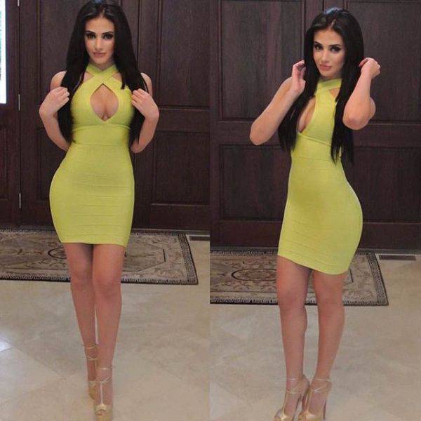 skintight_dresses_are_a_stunning_inventi