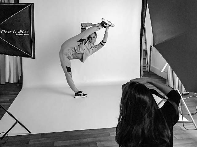 this_girl_is_a_kickass_stunt_double_from