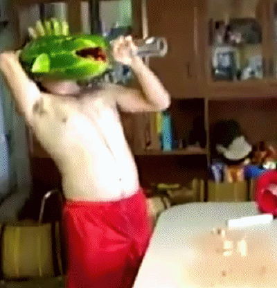 [Image: some_of_the_funniest_fails_of_drunk_people_17.gif]