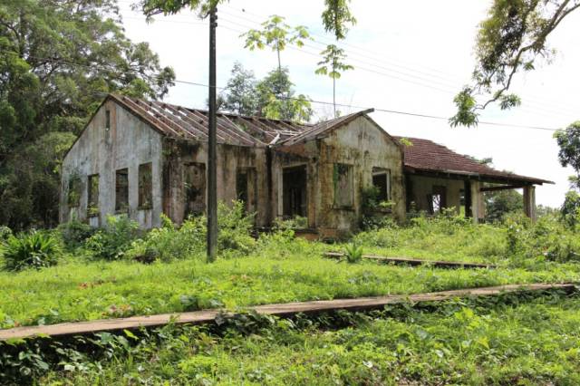 These Forsaken Places Are Both Attractive And REALLY Creepy