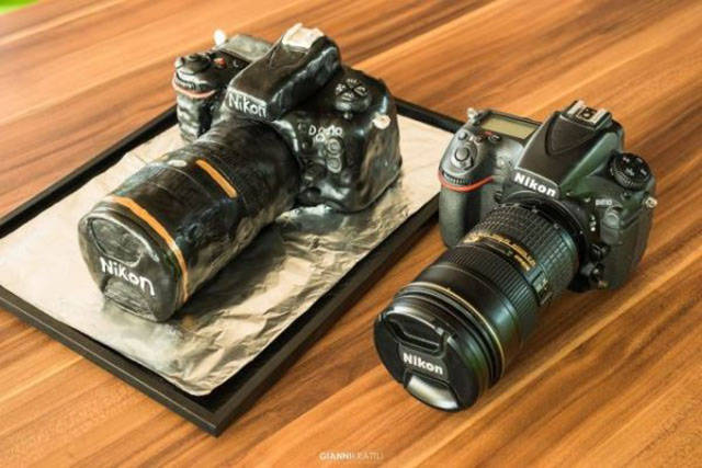Would Anyone Even Dare To Eat These Cakes?!