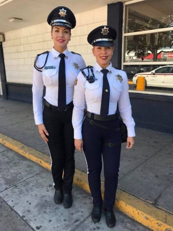 Wow This Mexican Policewoman Could Engage In Some Very
