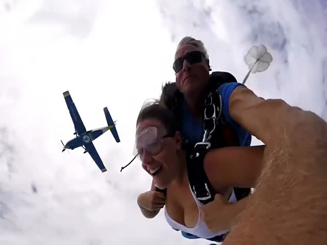 She Just Got Tired From This Boring Skydiving…