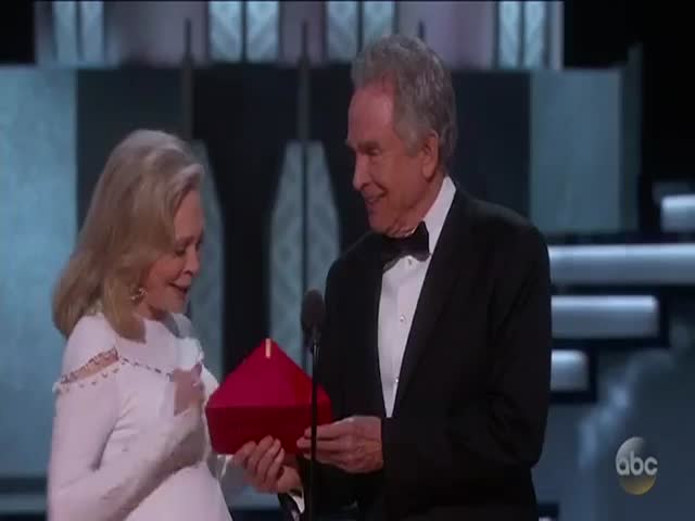 And To Completely Destroy Oscars Ceremony – Ozzy Man Commentary