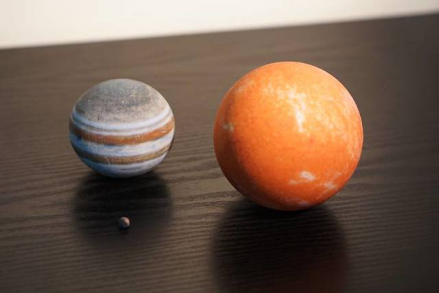 You Can Have The Whole Solar System In Your Very Hands!