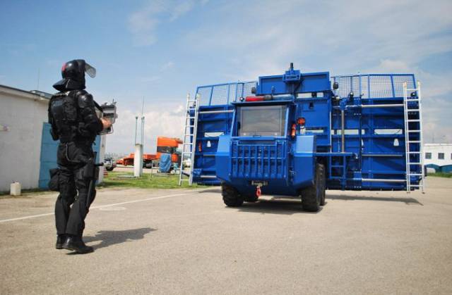 Well, This Anti-Riot Vehicle Looks Like It’s Going To Be Very Successful