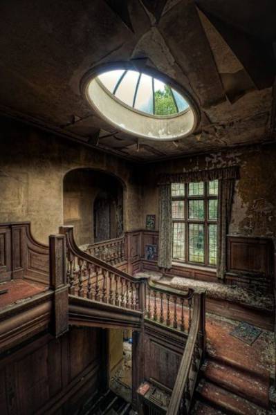 These Abandoned Places Are But A Shade Of Their Former Glory