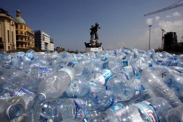This Is Why Bottled Water Is Not What We Think It Is