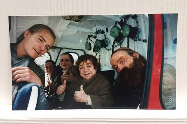 Orlando Bloom Has Revealed Rare Behind-The-Scenes Photos From The “Lord Of The Rings”