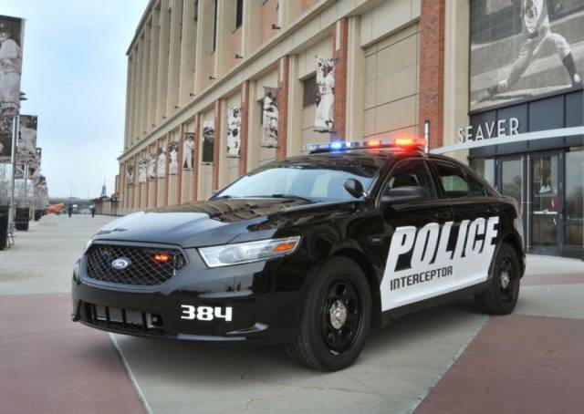 Some Of America’s Police Cars Are Pretty Damn Fast!