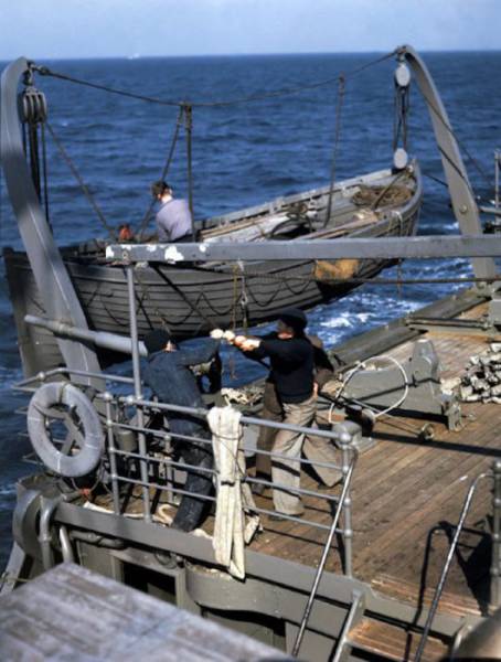 A Travel To The Past: Atlantic Convoy Back From 1941