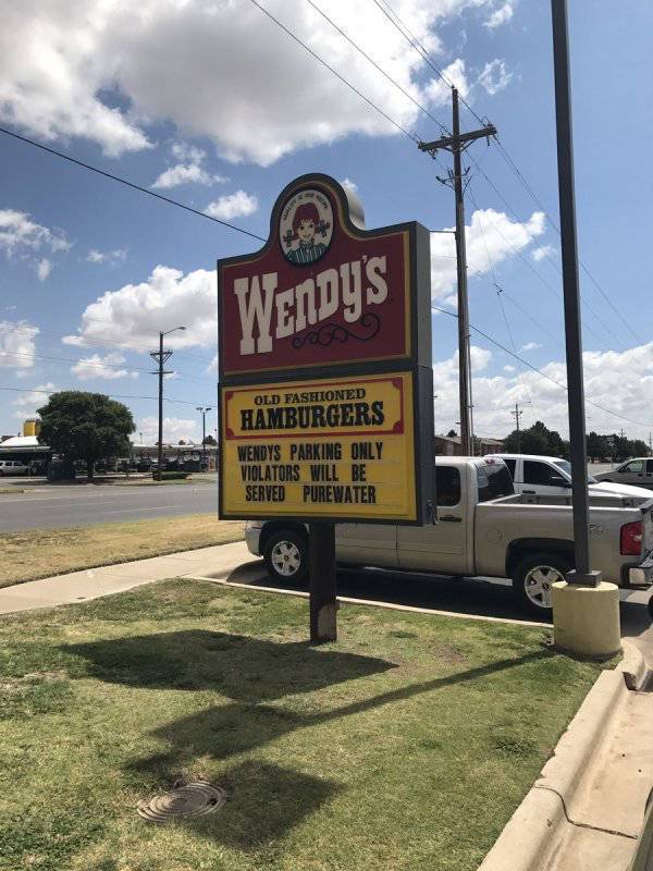 Wendy’s Are Really Good When It Comes To Sign Wars