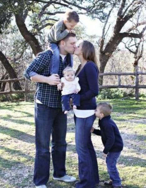 Kids Don’t Give A F#ck About Your Stupid Family Photos!