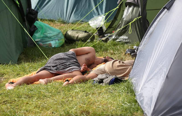 Glastonbury Revelers Have Left Tons Of Trash Behind Themselves