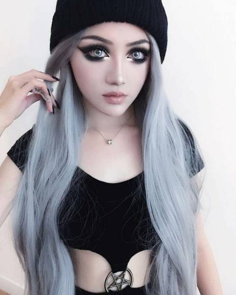 No, This Is Not A Porcelain Doll. This Is A Real Chinese Woman!
