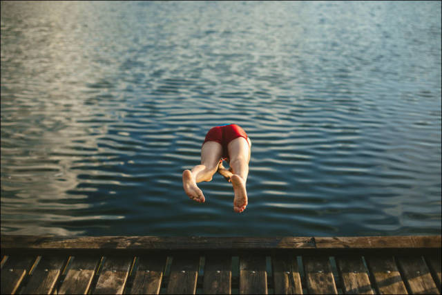 This Photographer Shows How Childhood Without Technologies Looks Like