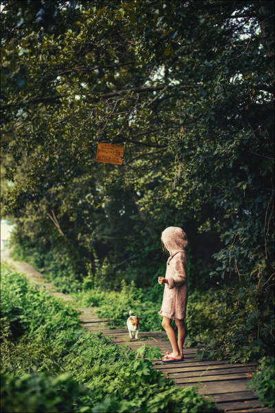 This Photographer Shows How Childhood Without Technologies Looks Like