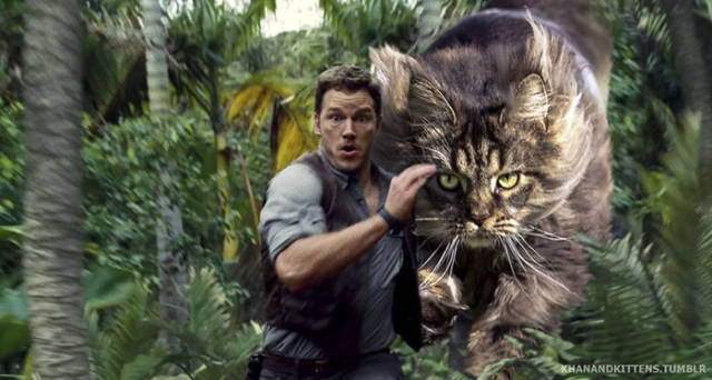 Jurassic Park Is Even Scarier (Or Cuter) Aith Giant Cats Instead Of Dinosaurs!