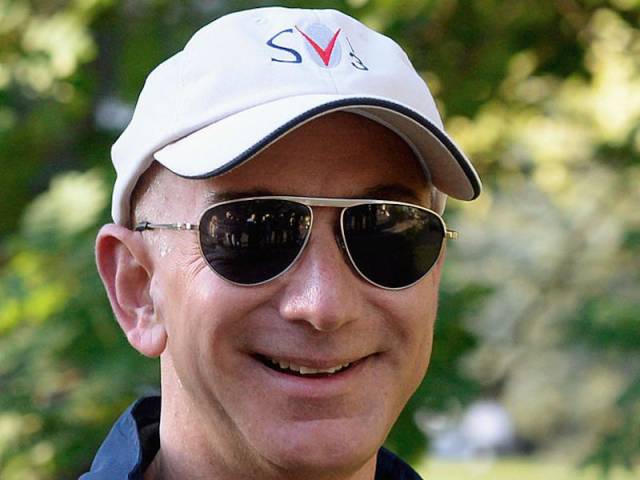 The Everyday Life Of The World’s Richest Person (Not Bill Gates)