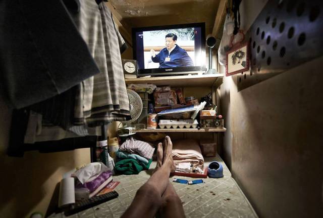 There’s Not Much Difference Between Living In A Coffin And These Hong Kong’s Cubicles…