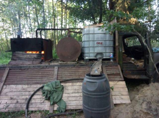 That’s How Moonshine Is Manufactured In Russia