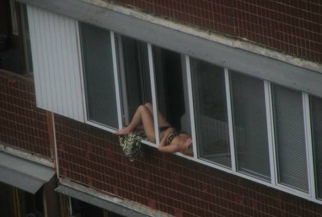 If You Visit Russia, Check The Balconies First