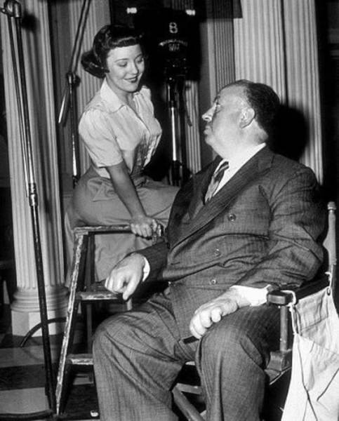 Interesting Behind the Scenes Photos from Alfred Hitchcock Sets