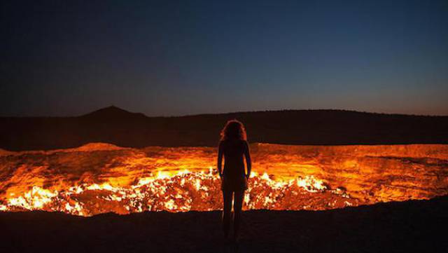 Places That Look Like Hell, Or Are Hell To Be Around