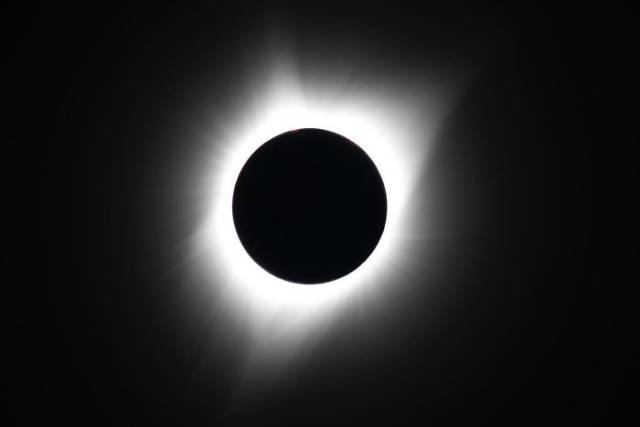 If You Missed The Solar Eclipse – You Definitely Have To Catch Up On It!