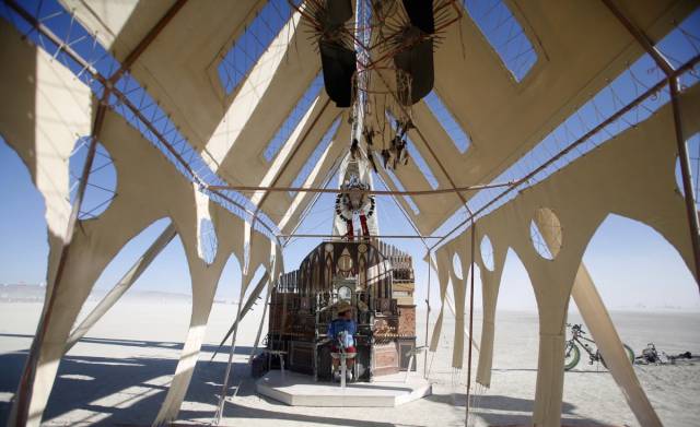 Burning Man Brought Us Some Really Great Pieces Of Art In The Past Years