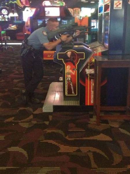 Looks Like Cops Are Up For Having Some Fun Too!