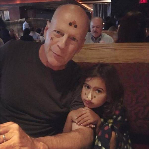 Bruce Willis Must Be Such A Great Dad!