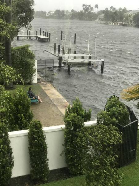 Even Hurricane Irma Can’t Destroy Floridian Sense Of Humor!