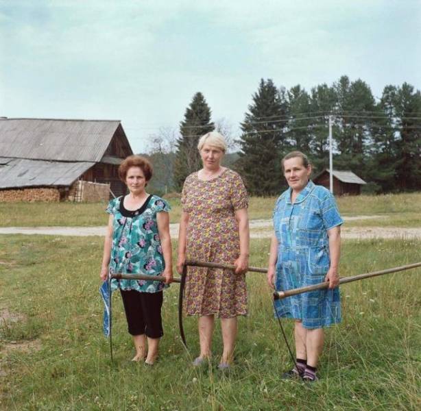 Russian Villages Are So Strange…
