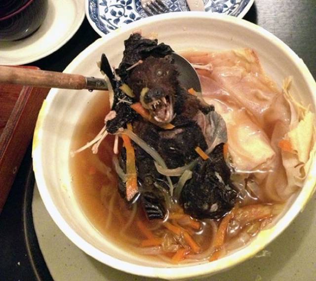 People All Around The World Really Love Dangerous Foods