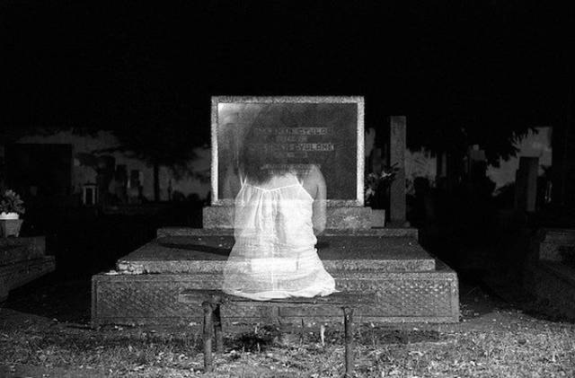 Ghost Photos Are Creepy, No Matter If You Believe In Them Or Not