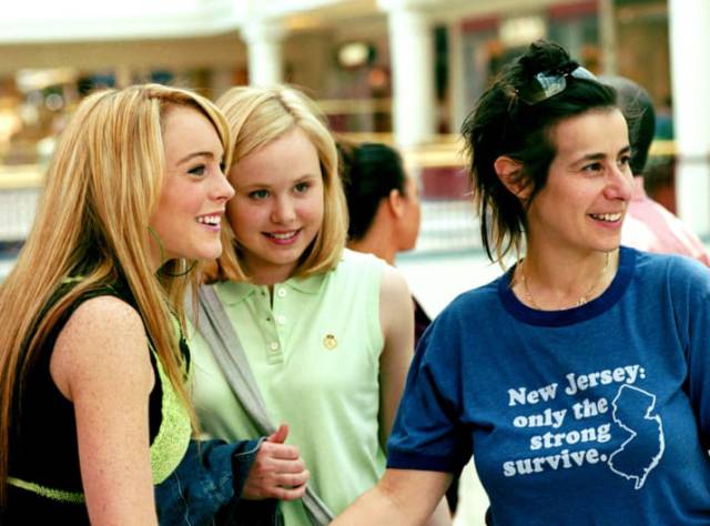 Behind-The-Scenes Shots From 2000s Teen Movies Show How Different Everyone Was Back Then