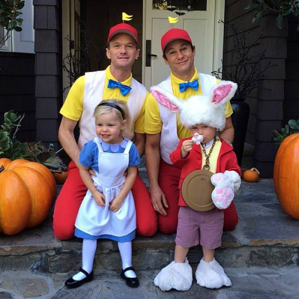 Neil Patrick Harris And His Family Are Definitely The Champions Of Halloween Costumes