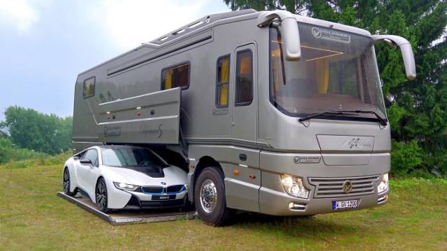 This Motorhome Is No Less Luxury Than Many Penthouses