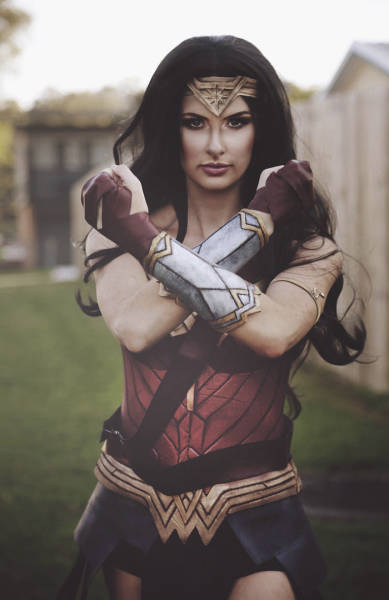 This Is The Easiest But Still Epic Wonder Woman Cosplay