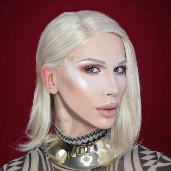 This Drag Queen Can Turn Into Any Celebrity He Wishes