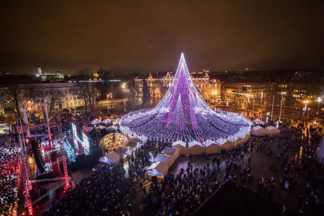 Vilnius Has Prepared Yet Another Christmas Tree Of Utmost Beauty!