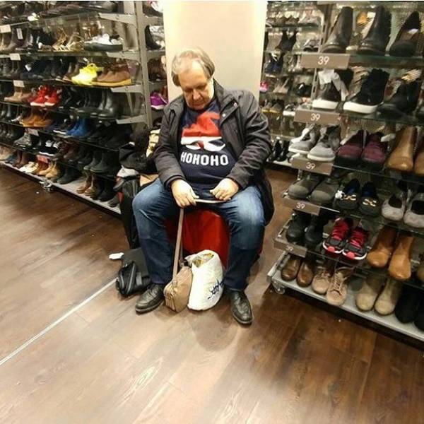 When You Have No Other Choice But To Go Shopping With Your Wife